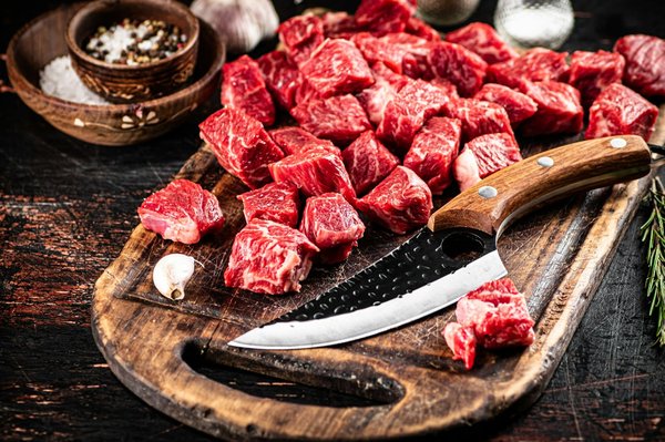 Hameker dévoile son art: Choisissez votre couteau de maître chez le spécialiste de qualité