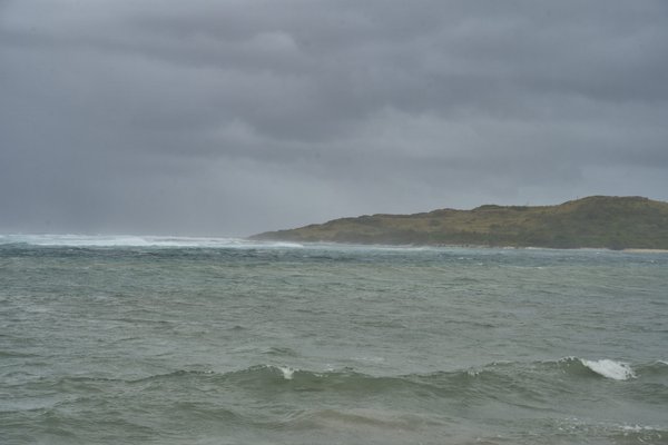Choisissez des boucles d'oreilles croix pour sublimer votre foi