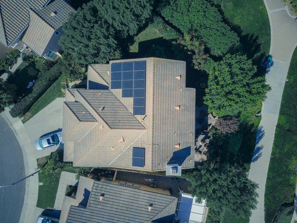Panneau solaire photovoltaïque : le futur de votre énergie verte